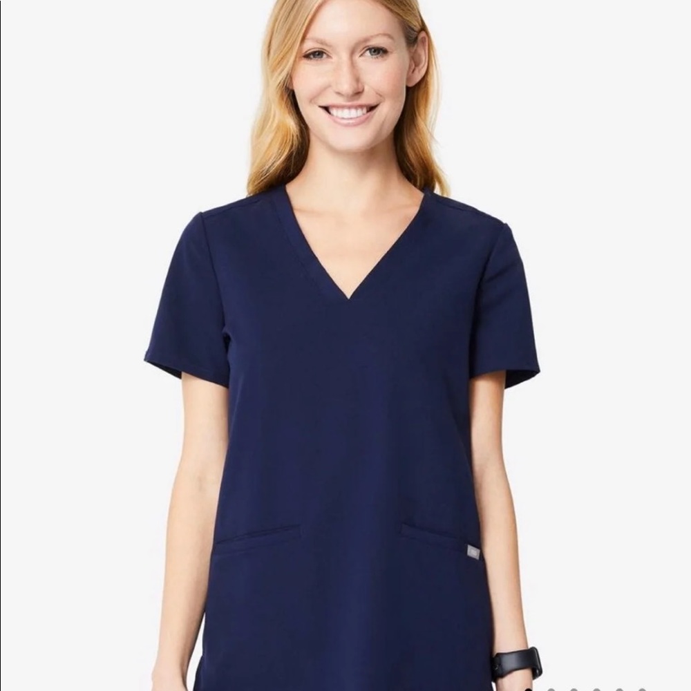 Casma Figs top